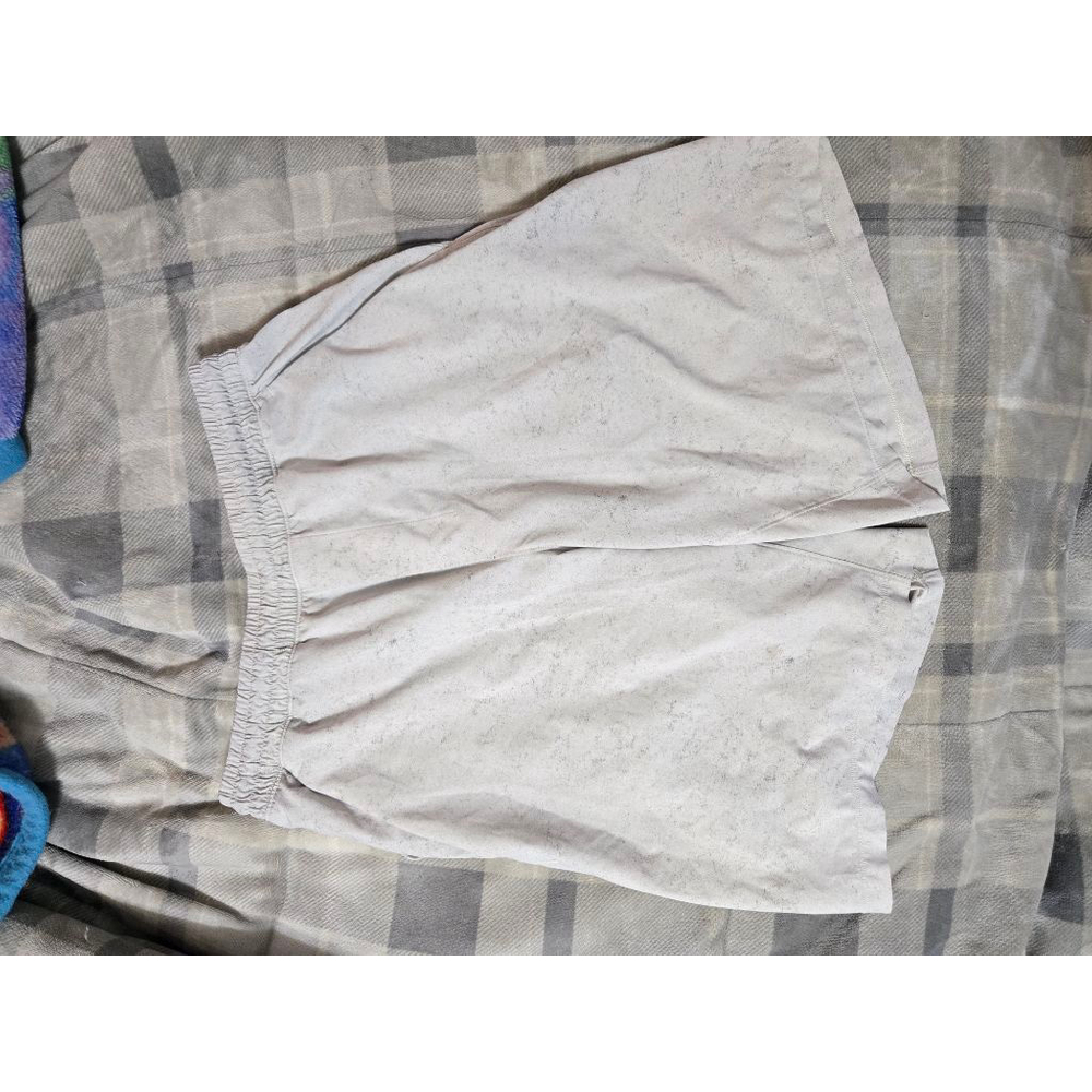 Men's Lululemon Athletic Shorts M Light Gray Black
